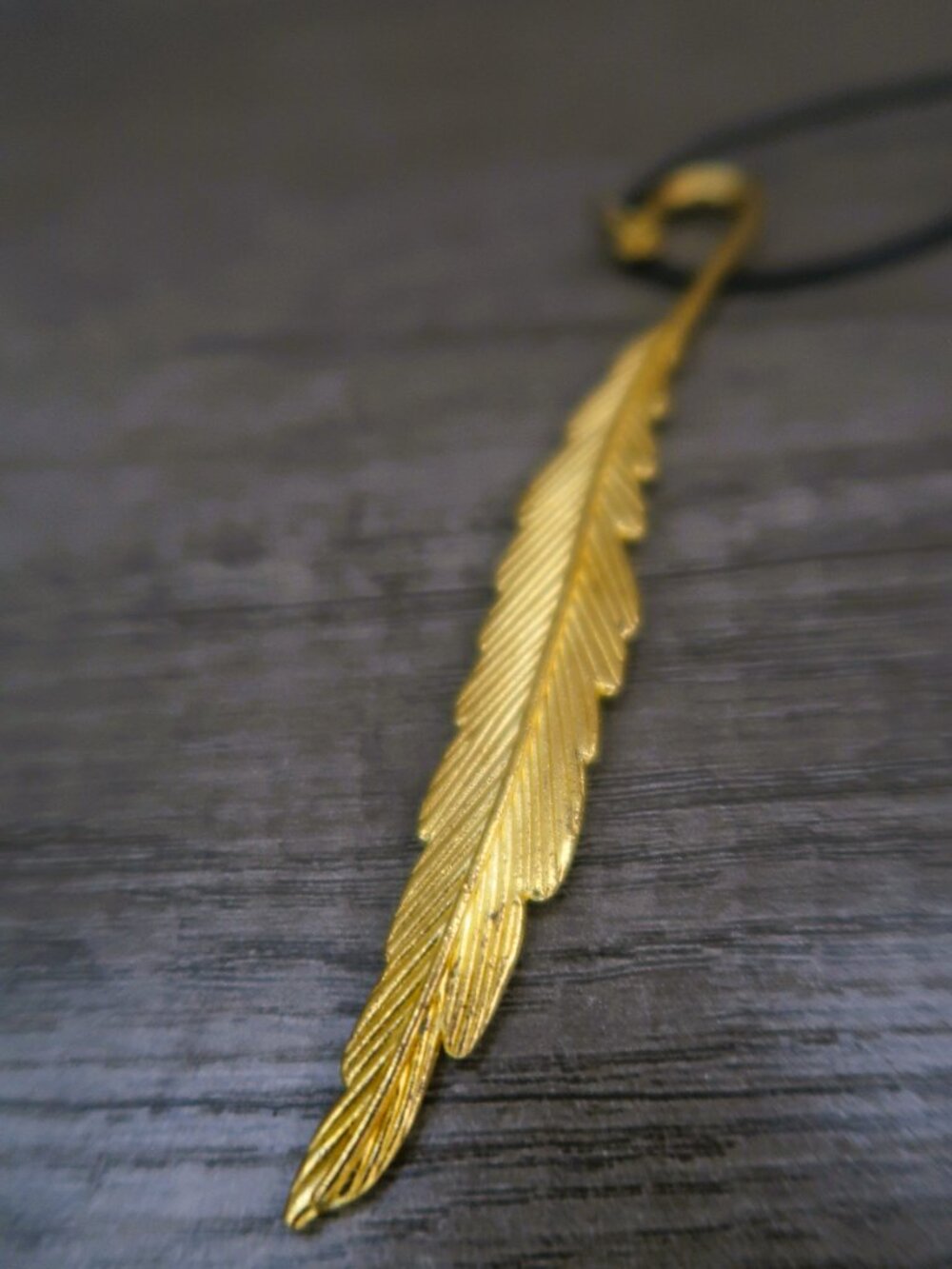 Fly Away With Me! Feather Necklace Pendant Long Gold Tone Statement DIY Supply